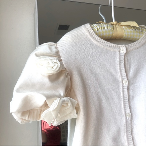 💯NWOT D&G Junior for girls cashmere and silk sweater cardigan in cream color - Picture 2 of 8